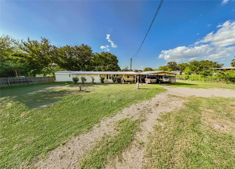 9644 County Road 203, Breckenridge, TX 76424 - Image #2