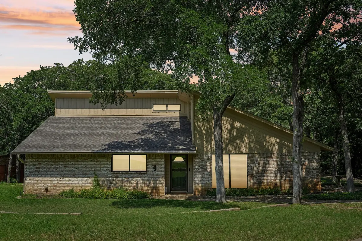 4 Royal Oaks Boulevard, Hickory Creek, TX 75065 - #1