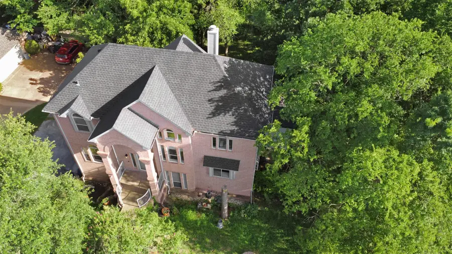 11609 Blue Creek Drive, Fort Worth, TX 76008 - Image #3