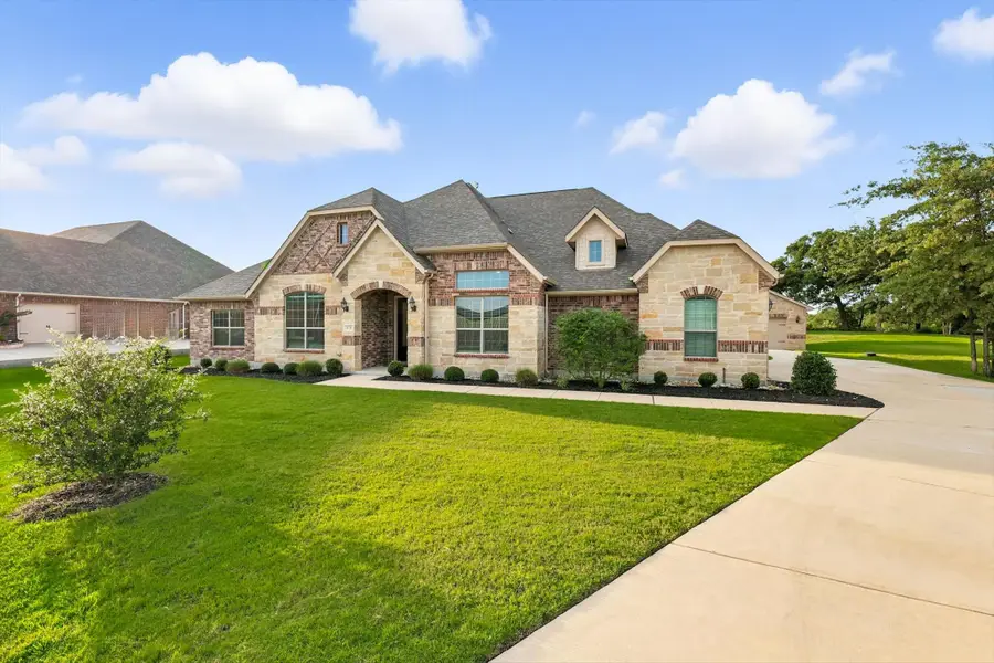 121 Willow Oak Drive, Krugerville, TX 76227 - Image #3