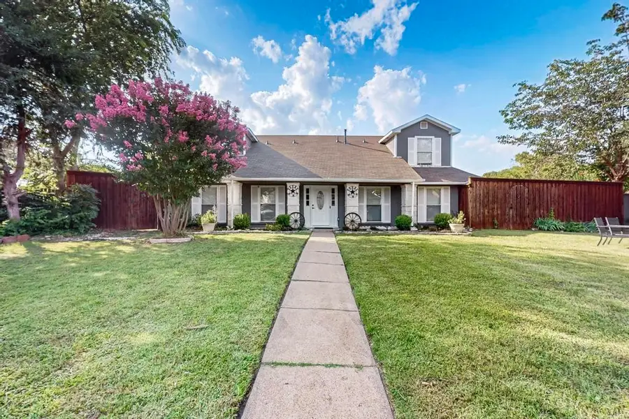 3301 Knights Haven Lane, Garland, TX 75044 - Image #2