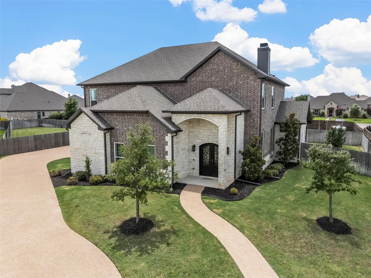 518 Stone Canyon Drive, Waco, TX 76657 - Image #1
