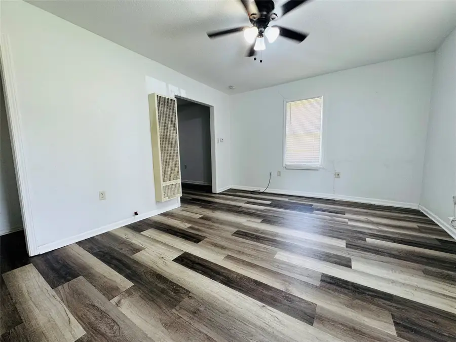 4393 Old Dallas Road, Elm Mott, TX 76640 - Image #3