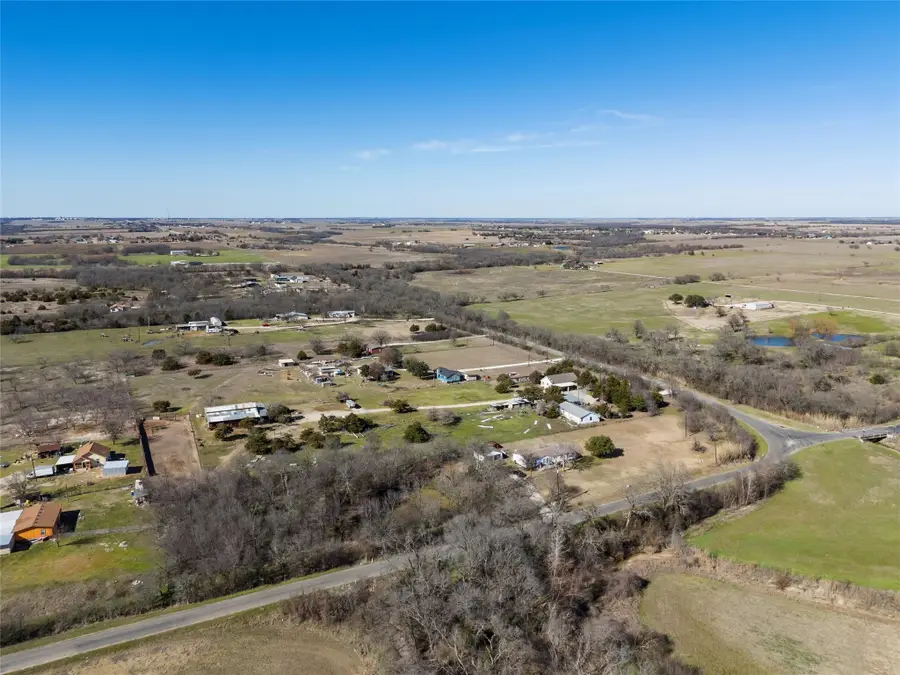 3725 Bluhm Road, West, TX 76691 - Image #3