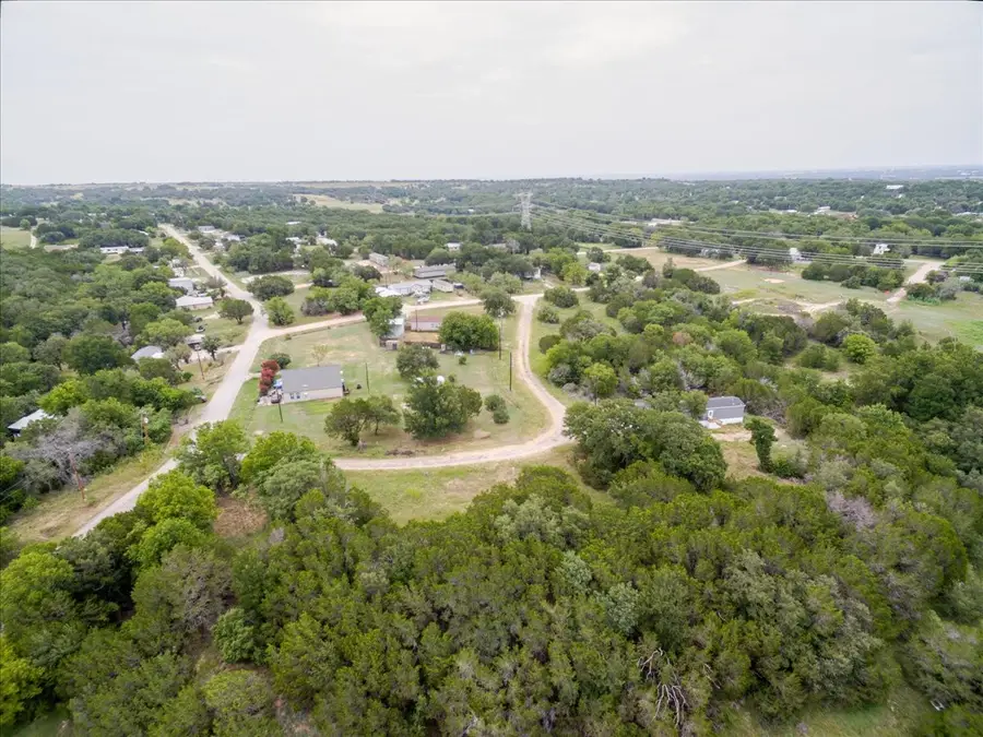 6209 Maine Trail, Granbury, TX 76048 - Image #2