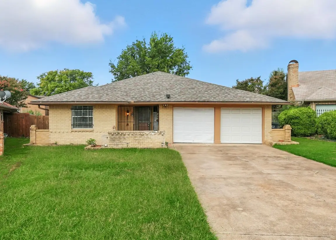 9028 S Normandale Street, Fort Worth, TX 76116 - Image #1