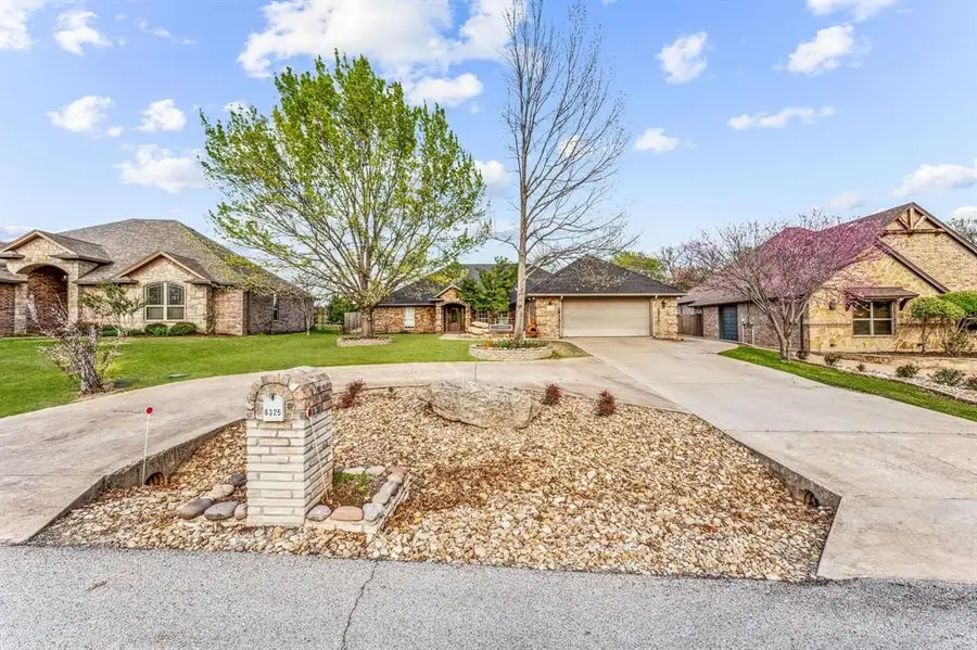 6325 Sonora Drive, Granbury, TX 76049 - Image #3