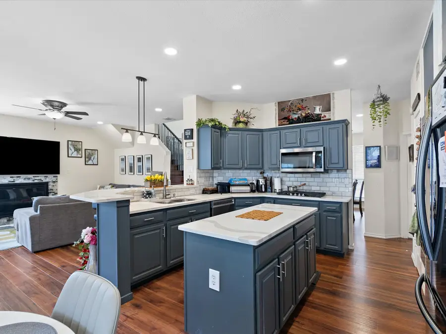 635 Ridgemont Drive, Allen, TX 75002 - Image #2