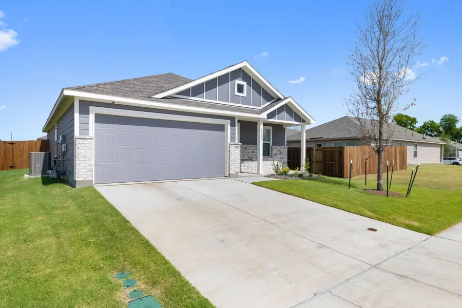 7708 Thornton Drive, McKinney, TX 75071 - Image #2