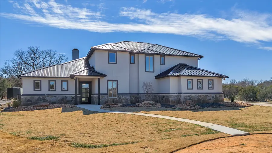 1048 Mountain Bluebird Court, Graford, TX 76449 - Image #3