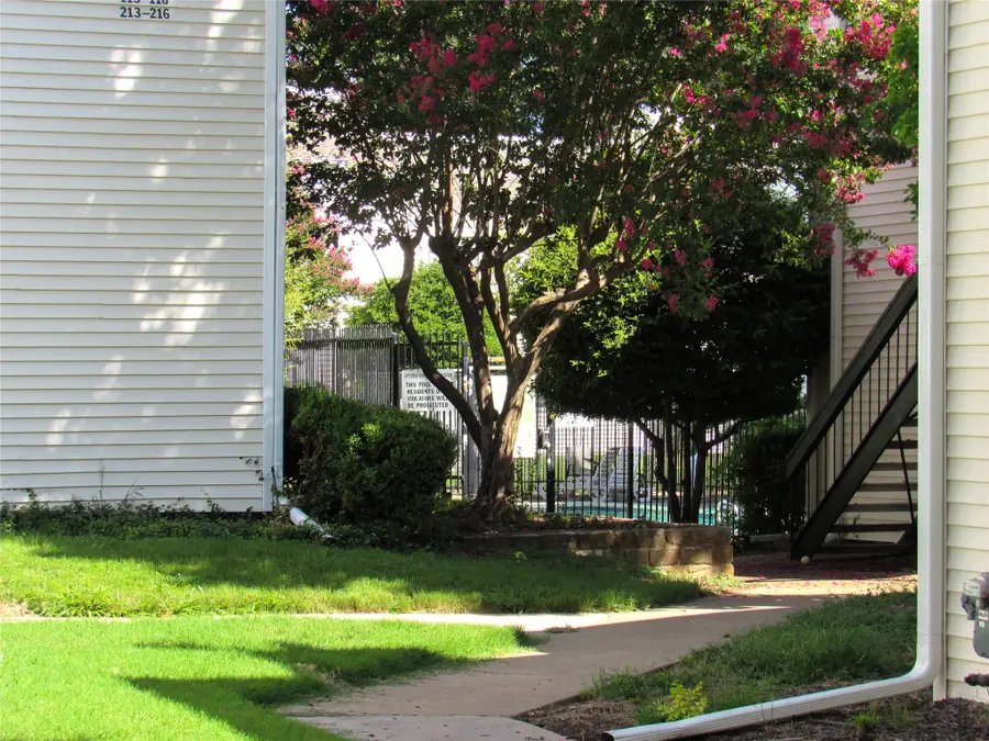 7431 Holly Hill Drive #216, Dallas, TX 75231 - Image #3