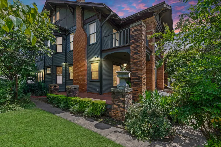 4606 E Side Avenue, Dallas, TX 75226 - Image #2