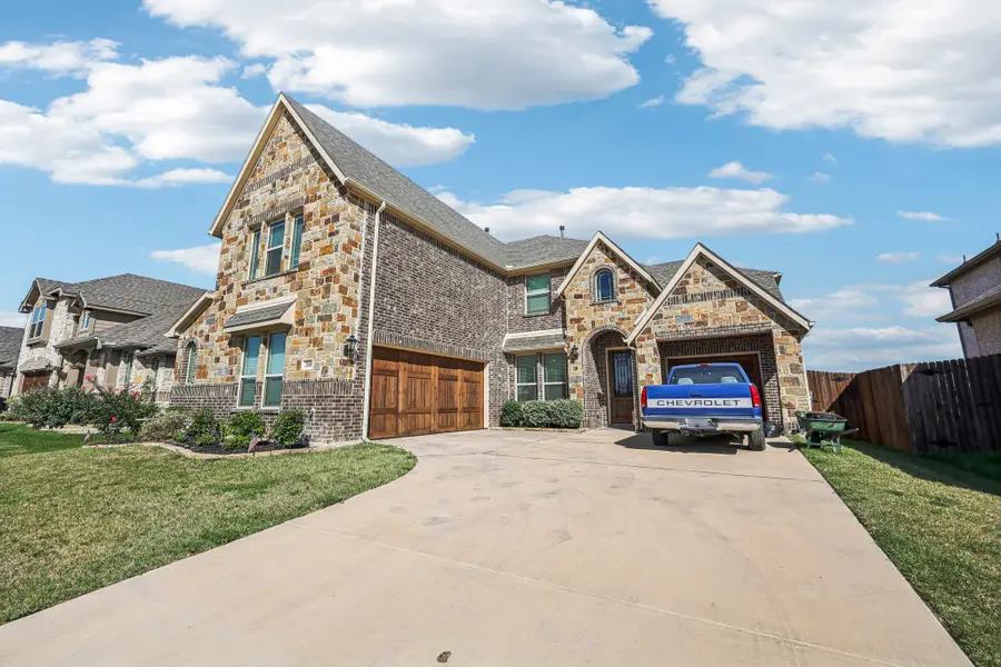 2808 Richard Street, Burleson, TX 76028 - Image #2