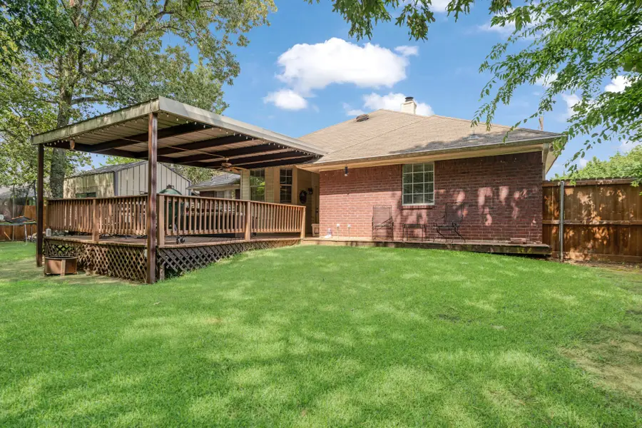 566 Turtle Creek Drive, Reno, TX 75462 - Image #2
