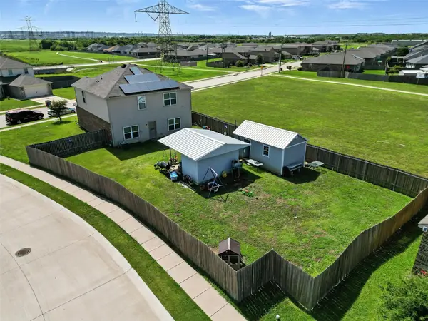 122 Presidents Way, Venus, TX 76084