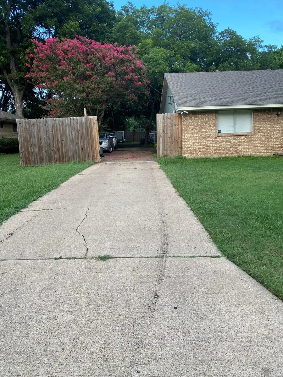 206 Methodist Street, Red Oak, TX 75154 - Image #3