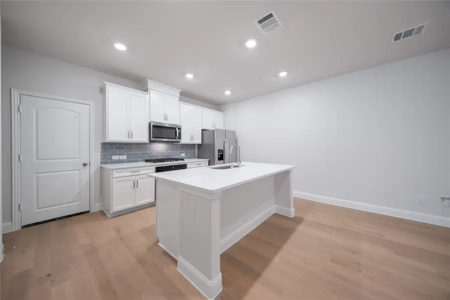 3545 Treasure Drive, Plano, TX 75074 - Image #3