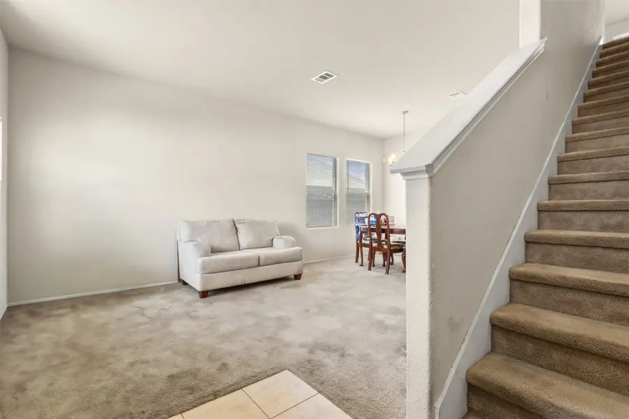 5650 Lincolnwood Drive, Prosper, TX 75078 - Image #3