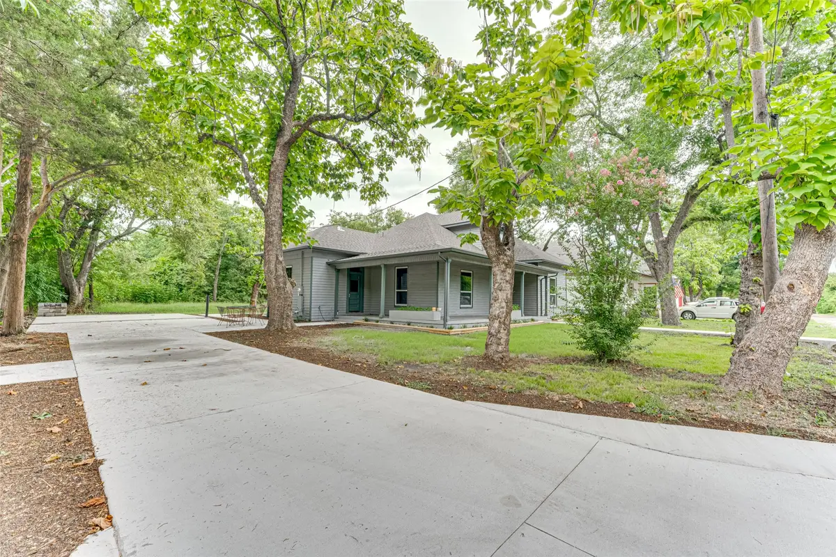 200 Olive Street, Lone Oak, TX 75453 - Image #1