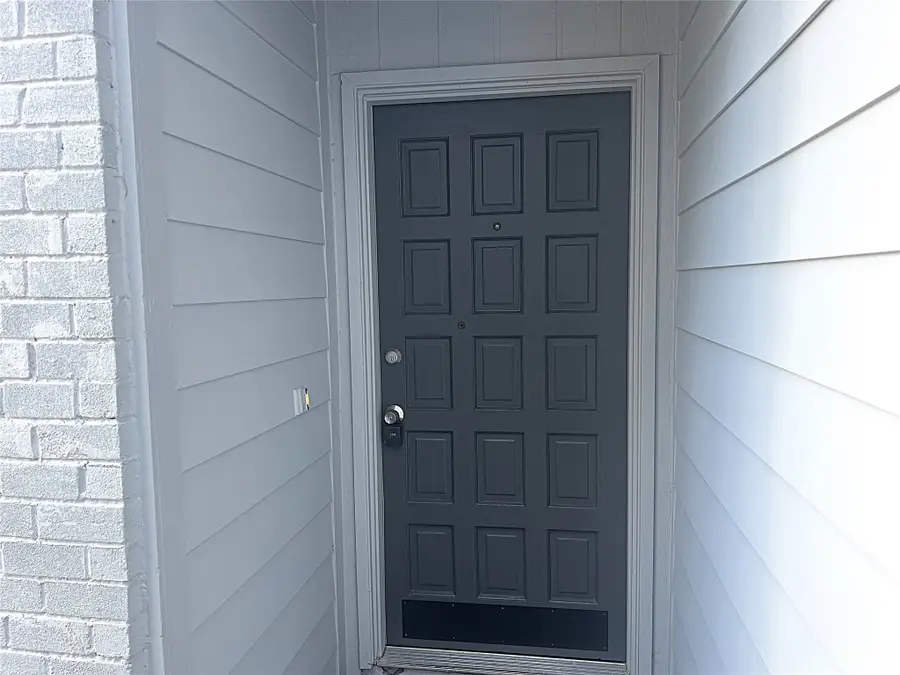 1506 Carnation Drive, Lewisville, TX 75067 - Image #3