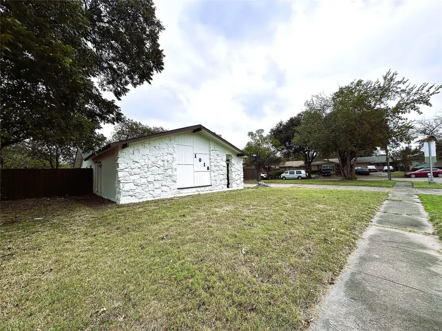 1018 Vegas Drive, Garland, TX 75042 - Image #3