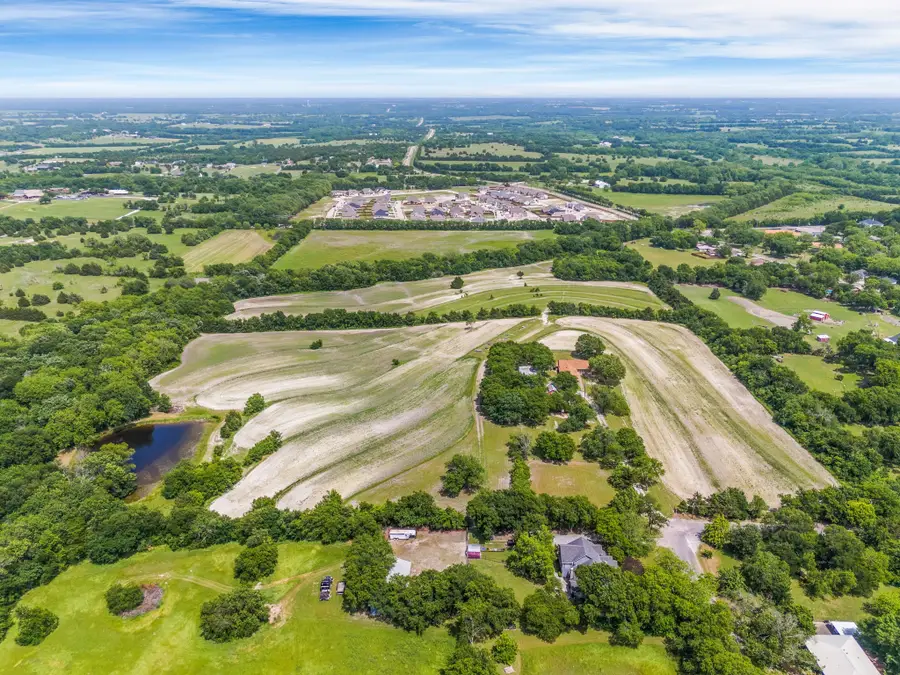 992 Tolson Avenue, Van Alstyne, TX 75495 - Image #2