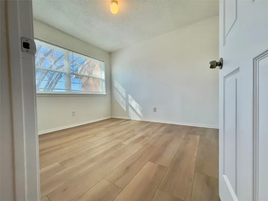 3707 Clubview Drive, Garland, TX 75044 - Image #3