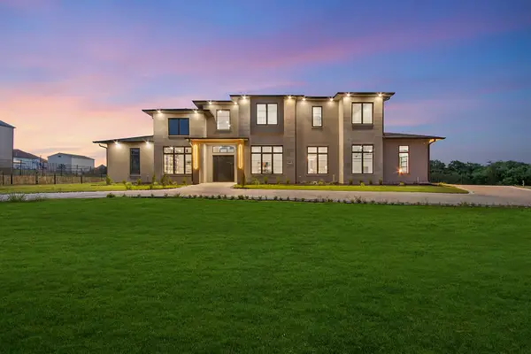 389 Hidden Leaf Circle, Sunnyvale, TX 75182