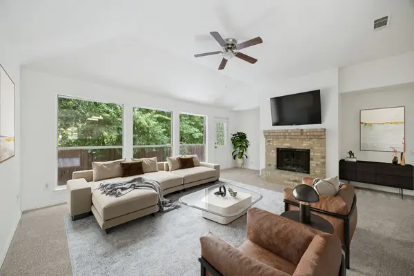 6213 Lennox Lane, Garland, TX 75043