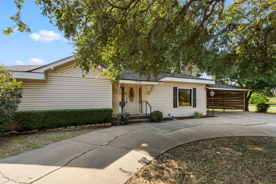 2200 Marshal Street, Wichita Falls, TX 76301 - Image #2