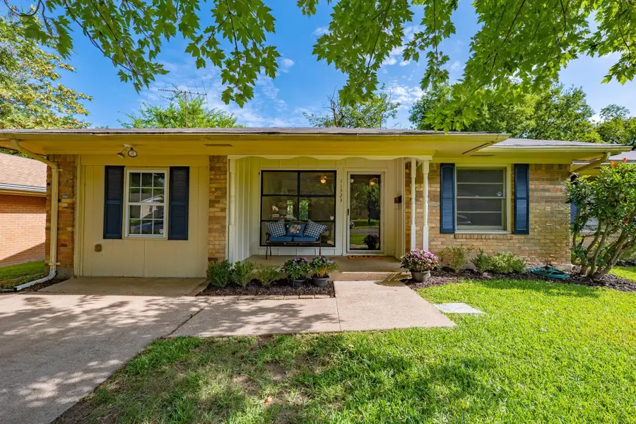 11323 Lanewood Circle, Dallas, TX 75218 - Image #3
