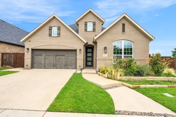 2173 Balcones Drive, Carrollton, TX 75010