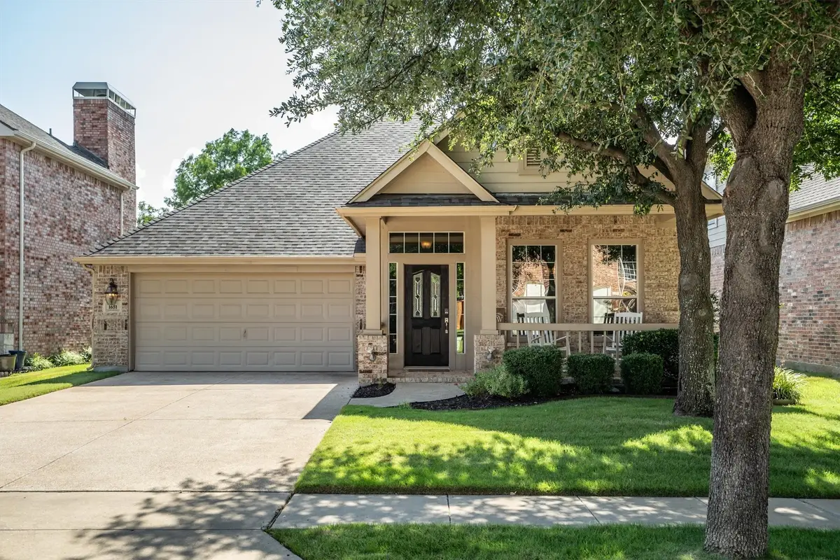 1651 Meadows Avenue, Lantana, TX 76226 - Image #1