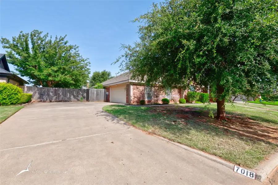 7018 Springwater Avenue, Abilene, TX 79606 - Image #2