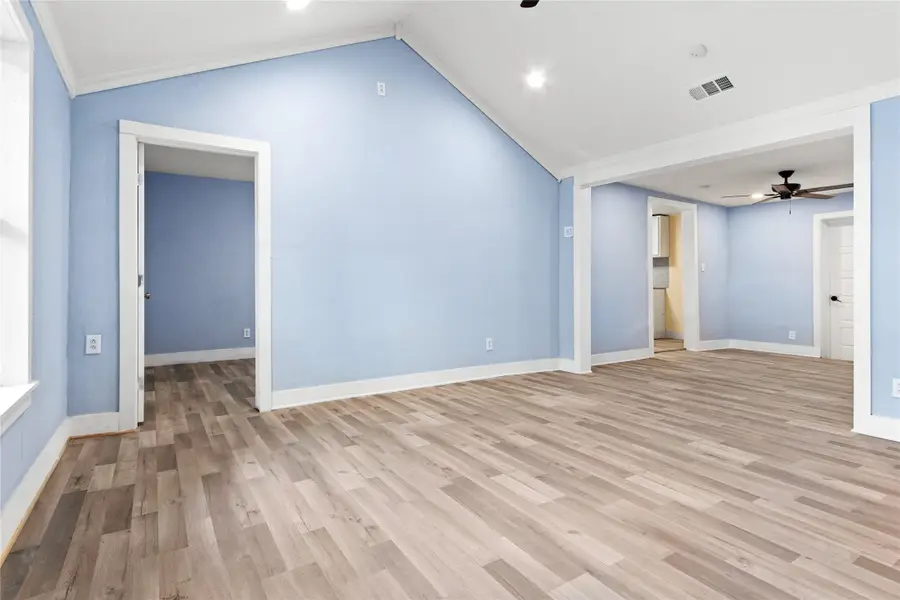 1206 S Edgefield Avenue, Dallas, TX 75208 - Image #3