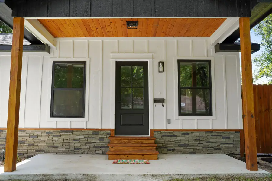 219 Nicholson Street, Sulphur Springs, TX 75482 - Image #3