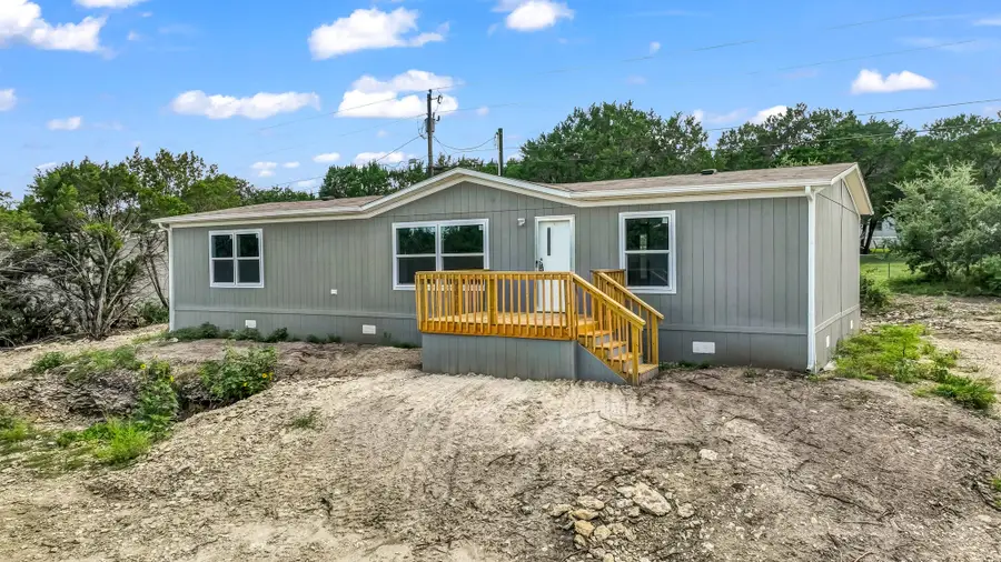 4802 Plum Bush Street, Granbury, TX 76048 - Image #2