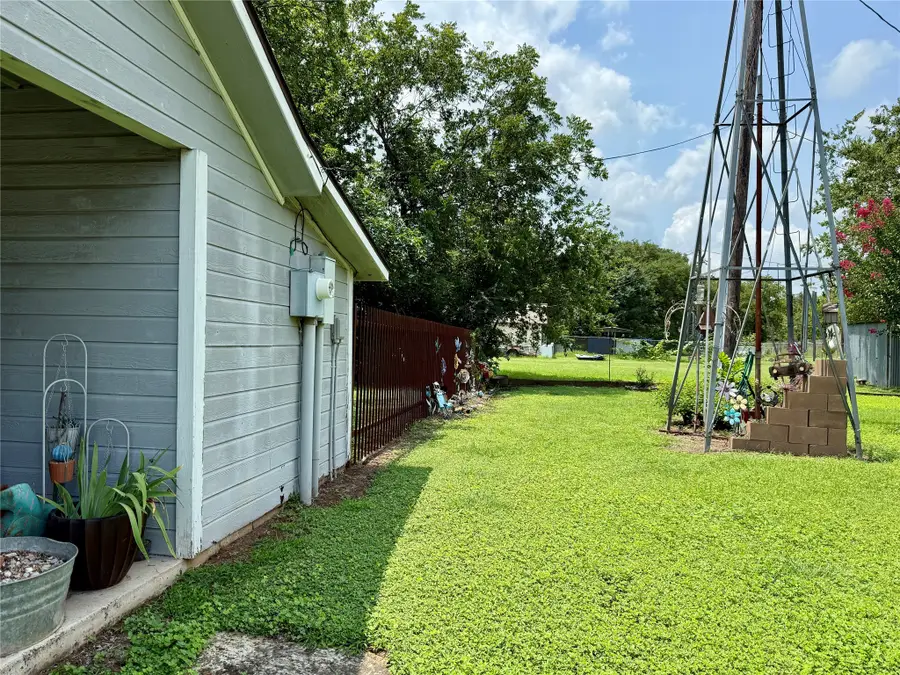 200 Austin Road, Glen Rose, TX 76043 - Image #2