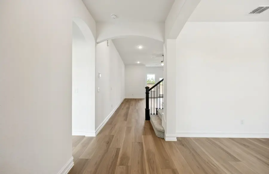 745 Brozgold Avenue, Midlothian, TX 76065 - Image #2