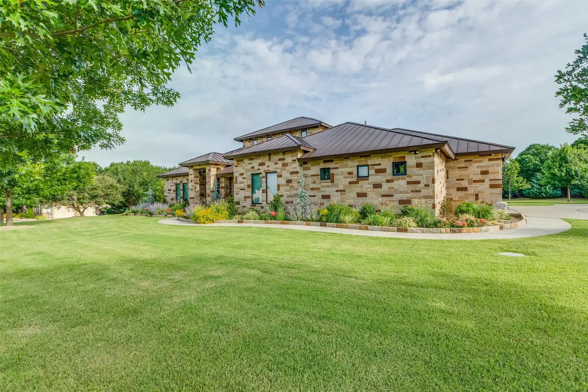 138 Whispering Winds Drive, Gunter, TX 75058 - Image #1
