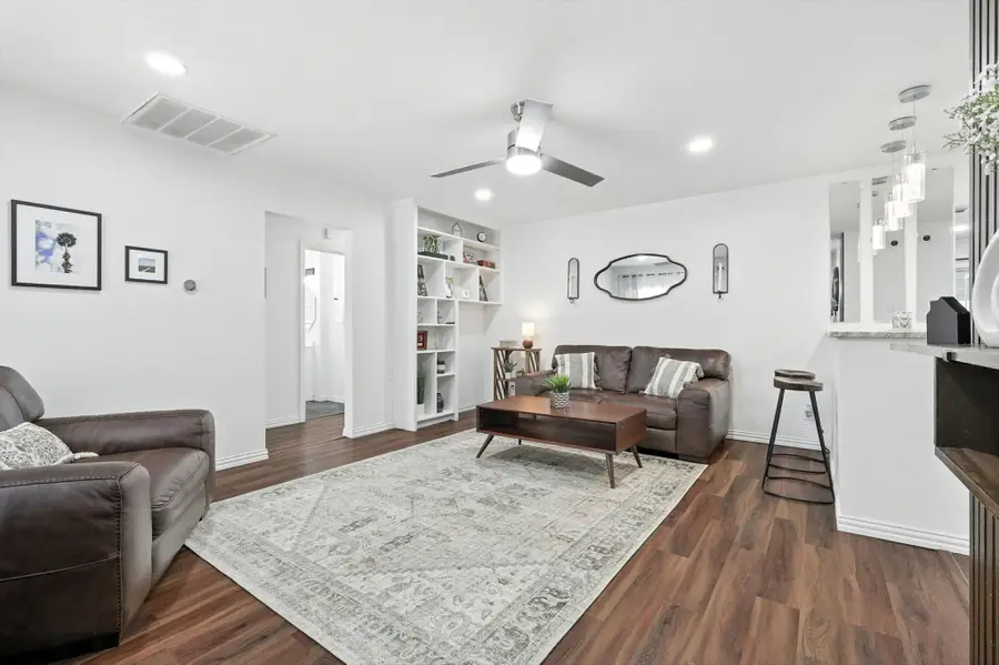 5111 Stoneleigh Avenue, Dallas, TX 75235 - Image #3