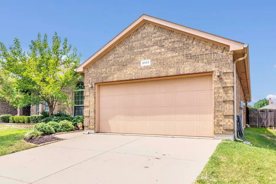 2333 Half Moon Bay Lane, Fort Worth, TX 76177 - Image #3