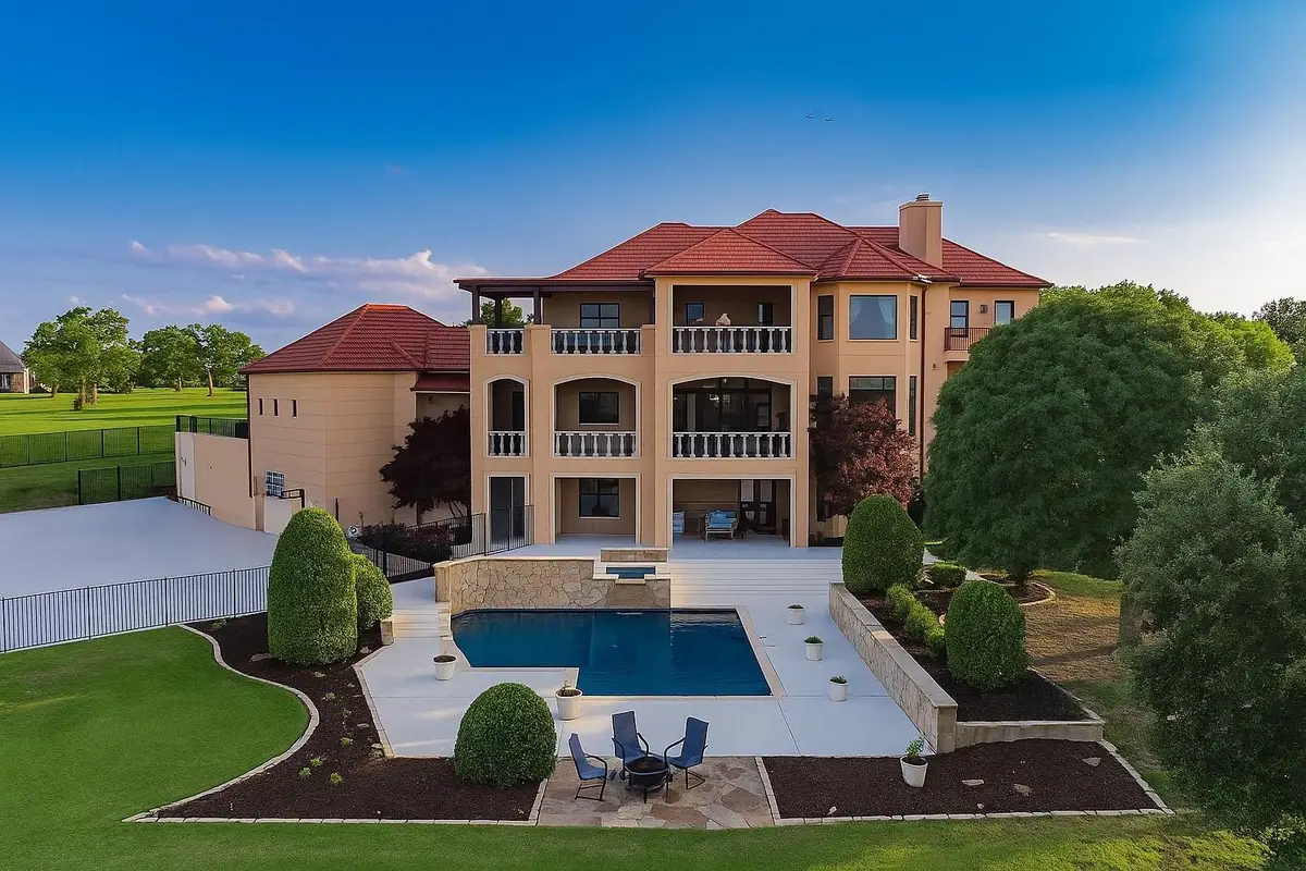 323 Kings Court, Forney, TX 75126 - Image #1