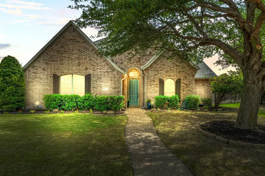 159 Courtney Bay Lane, Argyle, TX 76226 - Image #2