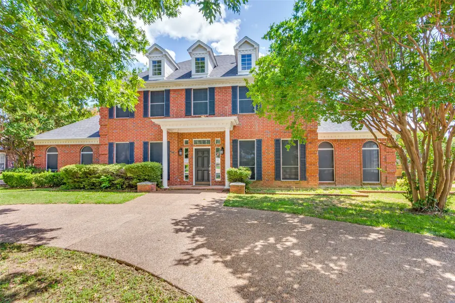 1309 Wedgewood Drive, Cleburne, TX 76033 - Image #2