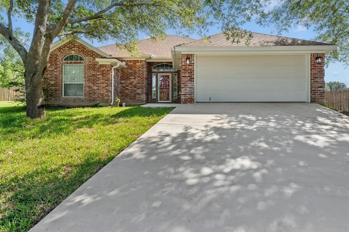10109 Barcelona Drive, Waco, TX 76708 - Image #1
