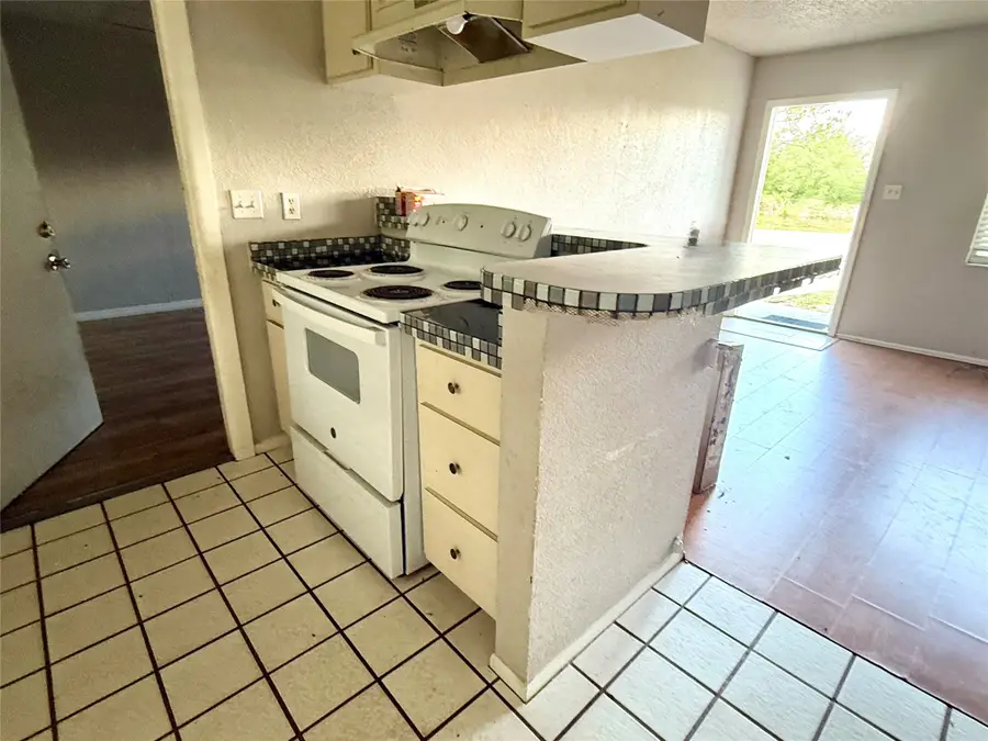 3201 Astoria Avenue #3201-3203, Sebring, FL 33875 - Image #3