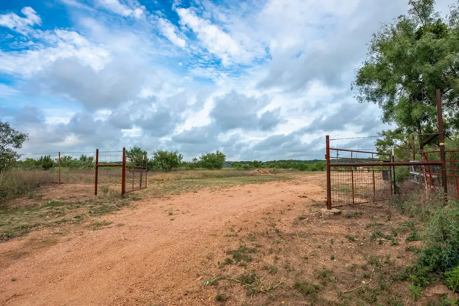 1895 County Road 472, Rochelle, TX 76825 - Image #3