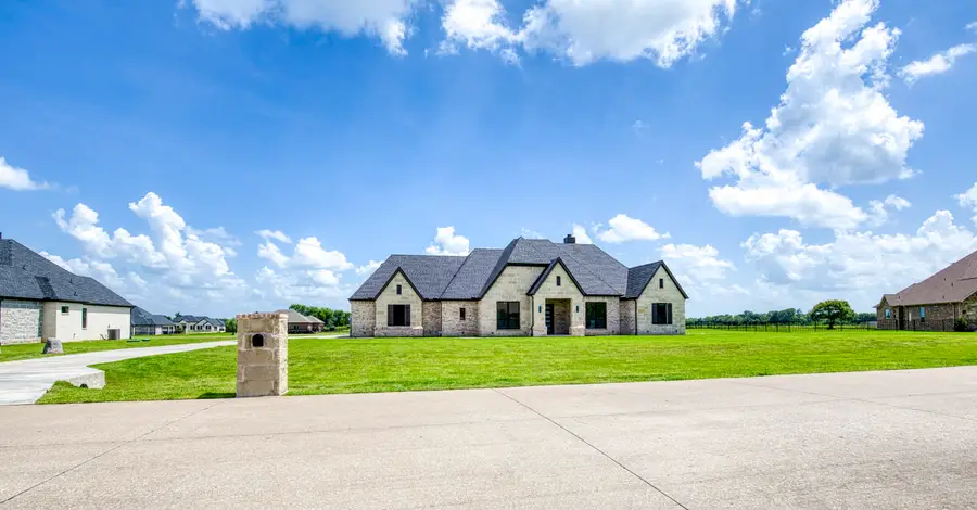 1355 Canyon Lake Road, Wills Point, TX 75169 - Image #2