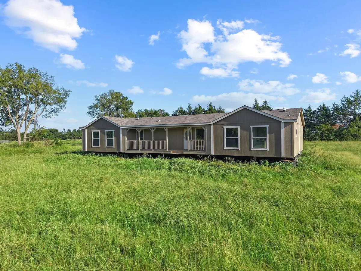 372 Hemby Way, Bonham, TX 75418 - Image #1